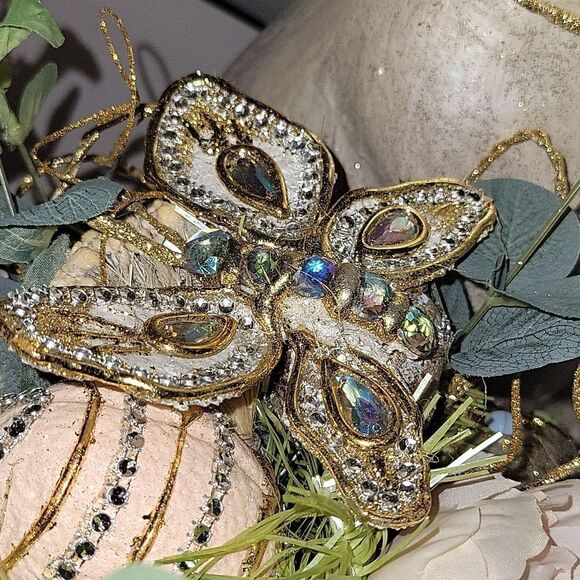 PIER1 EASTER IVORY CAPIZ FLORAL BUTTERFLY EGG GLAMOUR BUNNY CENTERPIECE PIER One - Picture 12 of 14